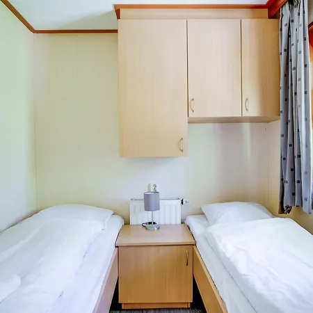 度假居 Goudvink I Bungalow Voor 8 Personen 皮滕