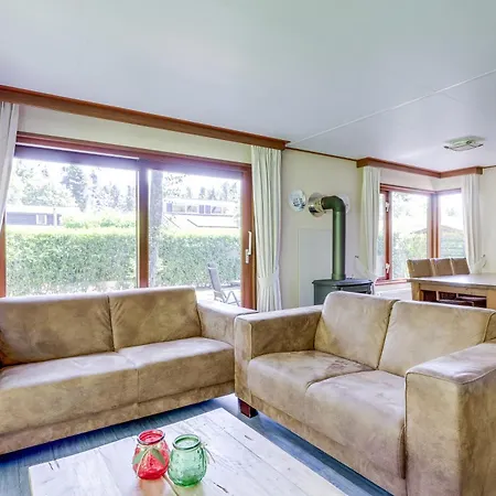 Goudvink I Bungalow Voor 8 Personen *