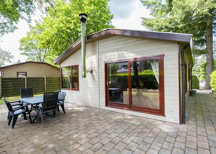 4-bedroom Holiday home